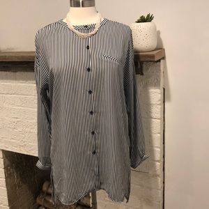 Harlowe & Graham Navy Striped Top